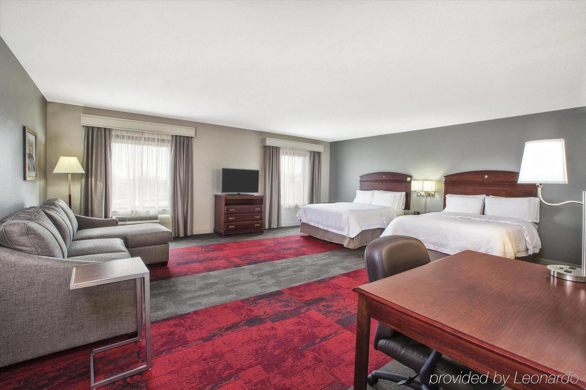 Hampton Inn & Suites Madison - West Buitenkant foto